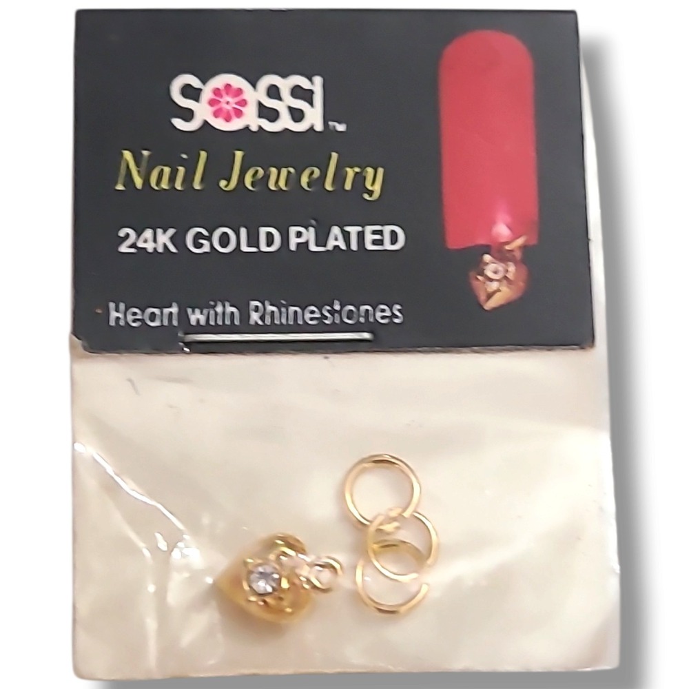 Vintage Sassi Nail Jewelry 24K Gold Plated Heart Rhinestone Nail Charm NOS